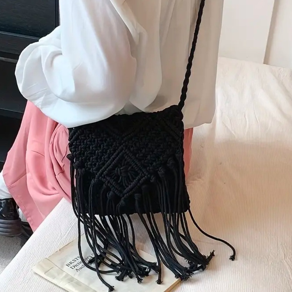 Boho-Chic Tassel Crossbody Bag with Zip Closure